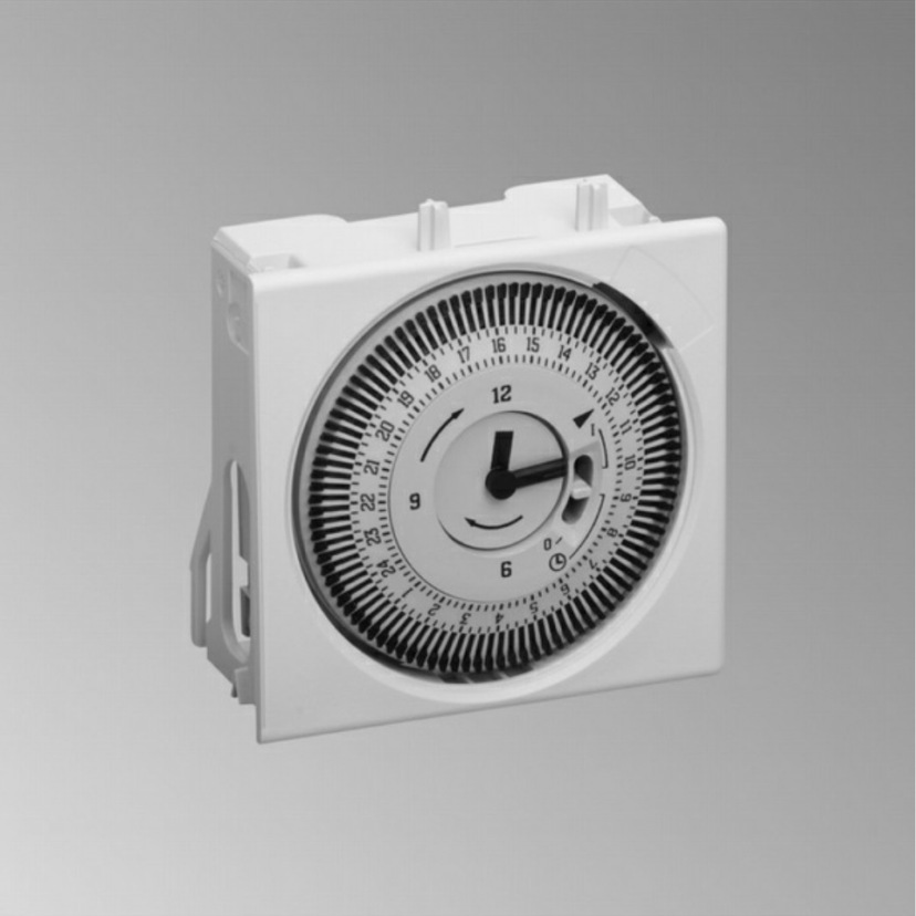 Viessmann Vitodens 050-W Analogue Time Clock 1 Channel 7537988 Image 1
